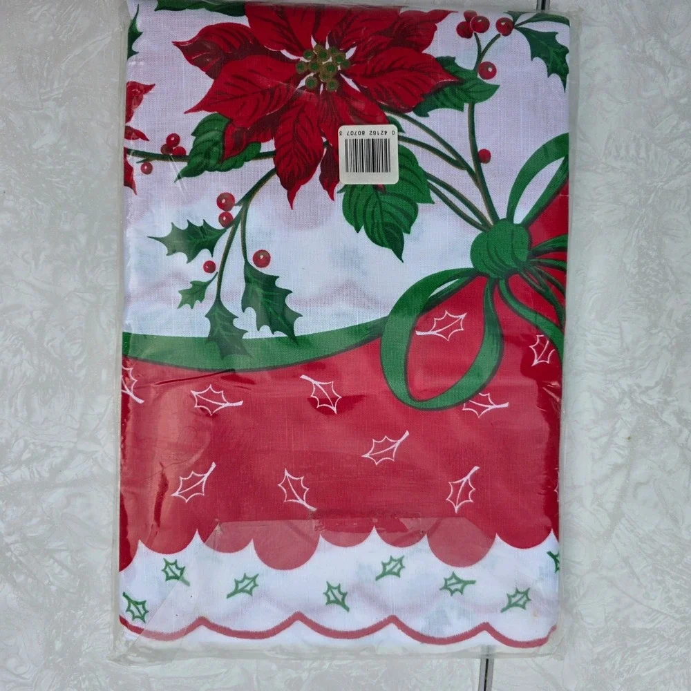 Vintage Christmas Cheer Tablecloth 52x70 Oblong White Red Poinsettia Holiday NIP